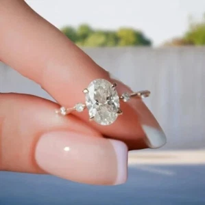 Oval Cut 2.90 Ct Lab-Created White Diamond Wedding Ring 14K Yellow Gold Finish - Picture 1 of 4