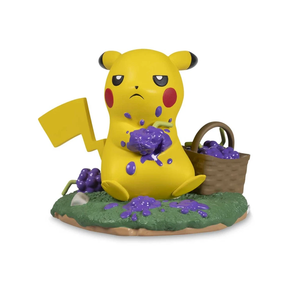 Pikachu Moods Annoyed Figure Pokémon Center - in Hand