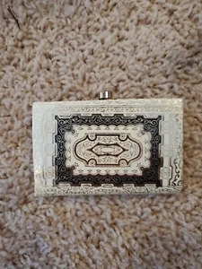 🪙 🪙 Vintage Ladies White And Gold Leather Coin Purse Italy. Beautiful Item NM. - Picture 1 of 4