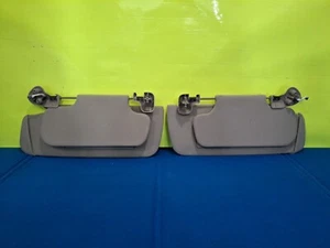 2000-2002 GMC Yukon Sun Visor Set Left Right Illuminated OEM 00-02 Gray - Picture 1 of 14