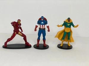 Menge 3 Disney Marvel Figuren 4" Vision Capt. Amerika Iron Man  - Bild 1 von 6