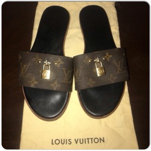 louis vuitton womens sliders