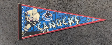 1990 Arena Hung VANCOUVER CANUCKS Full Size Pennant W/Backing Vintage NHL Cover
