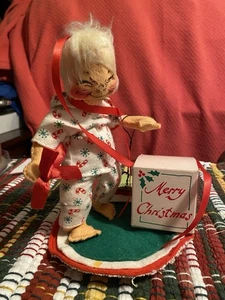 Vintage Annalee Mobilitee 8" Christmas Pajama Baby Opening Present Ribbon 1983  - Picture 1 of 7