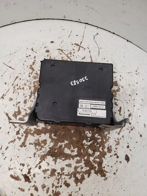 Fuente de alimentación de freno ECM chasis maletero compatible con 07-17 LEXUS LS460 1419762 Foto 1 de 4