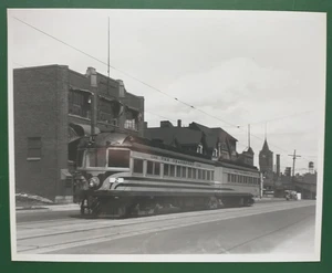 Foto en blanco y negro The Transport Co. 1946 Street Car 1192 Milwaukee WI 8"x10" - Imagen 1 de 3