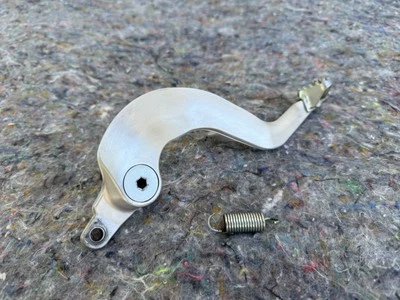 Yamaha YZ450F WR450F 2004 freno trasero de fábrica pedal palanca resorte pivote perno Foto 1 de 4