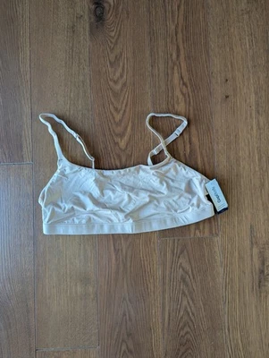 Bralette Gap Body Super Stretch Scoop beige natural para mujer XS Foto 1 de 4