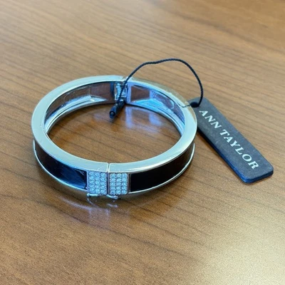 Brazalete Pulsera Cuero Ann Taylor Estrás Tono Plata Negro Primavera Bisagras Etiqueta Foto 1 de 4