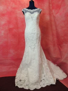 SALE ! Beautiful wedding dress size 12 - Picture 1 of 10