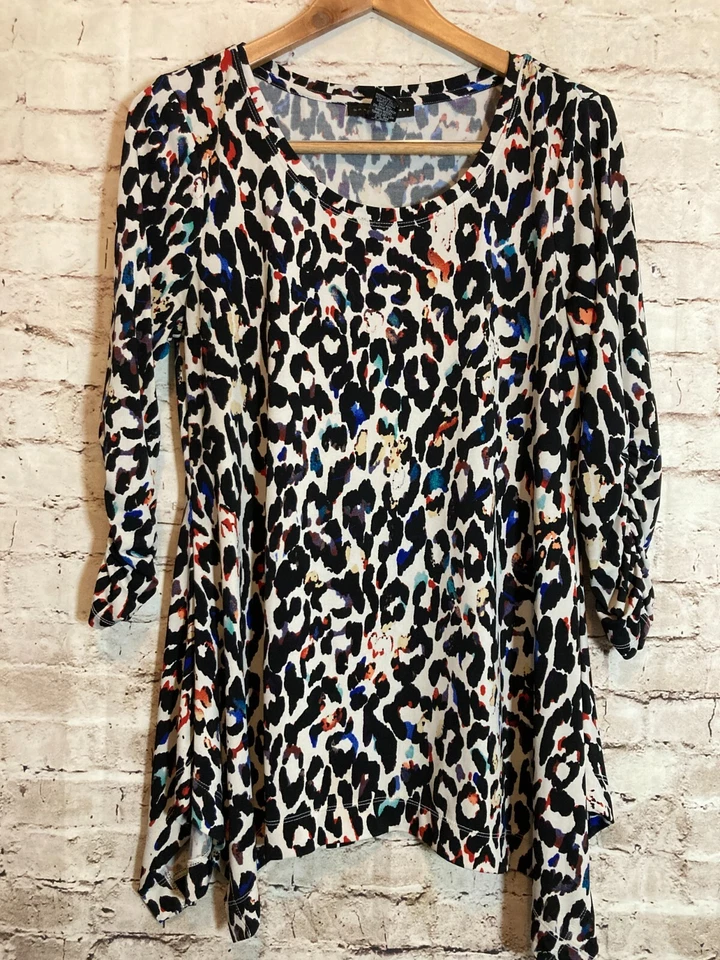 Top Grace Elements para mujer mediano asimétrico dobladillo guepardo leopardo elástico fluido Foto 1 de 4