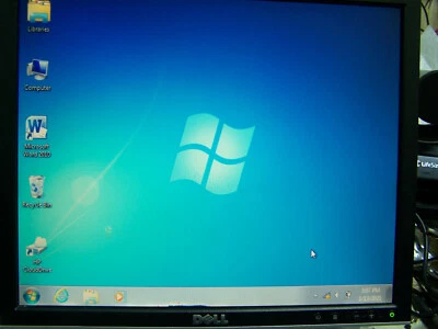 Dell 1707FPt 17" LCD VGA DVI-D Monitor Plust adjustable stand b - Image 1 of 4