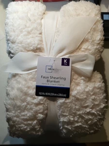 Mainstays Faux Shearling Blanket, Ivory, King 102"X90", for Adult - Picture 1 of 11