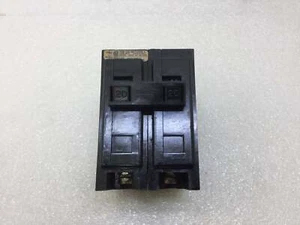 Disyuntor Challenger CBB2020 2 polos 20 amperios 120/240 V - Imagen 1 de 5