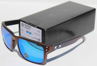 OAKLEY Holbrook Sunglasses Matte Black/Red Colorshift/Prizm Sapphire OO9102-W6 - Image 1 of 4