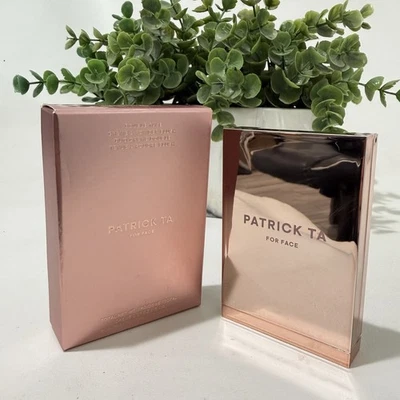 Patrick Ta Double Take Crema Polvo Blush Duo - ELLA VA AL GIMNASIO - Foto 1 de 4