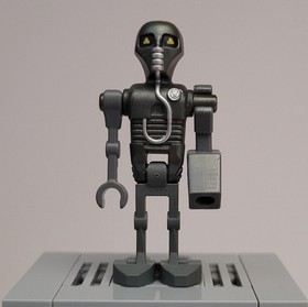 LEGO Star Wars | 2-1B Medical Droid (Badge Letter 'T' Pattern) sw0282 | 8096