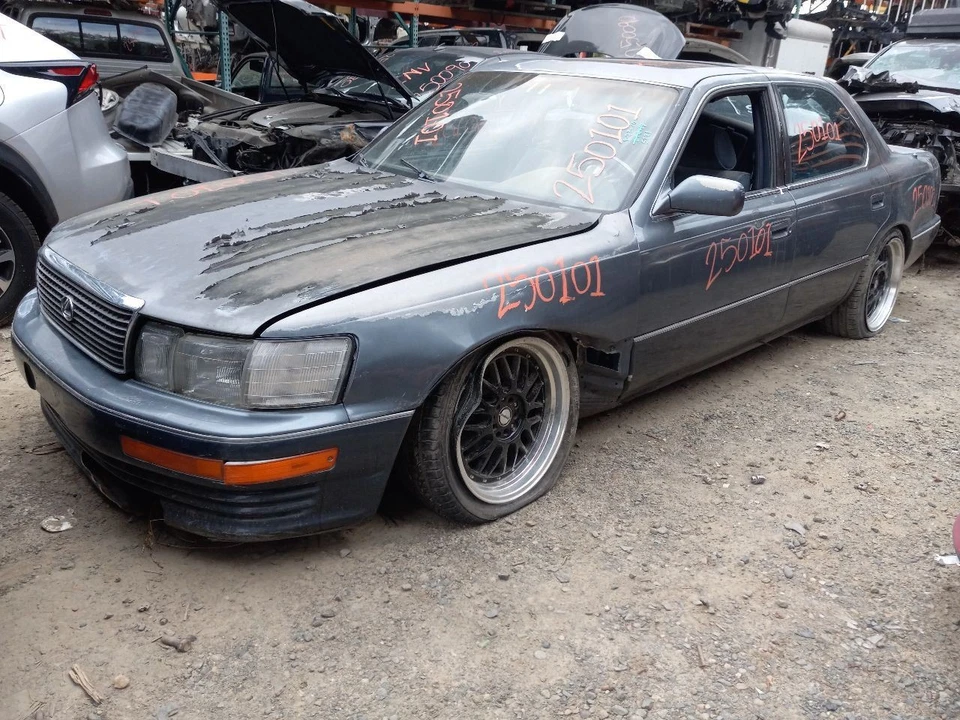 90 91 92 LEXUS LS400 AUTOMATIC TRANSMISSION - Image 1 of 4