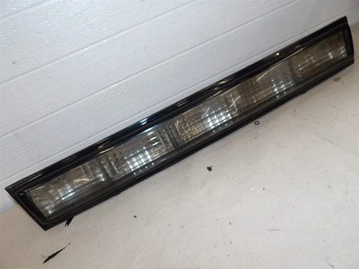 PONTIAC GRAND AM 1989-1991 LE SE BACKUP REVERSE LIGHT -TAIL PANEL MOUNTED OEM - Image 1 of 4