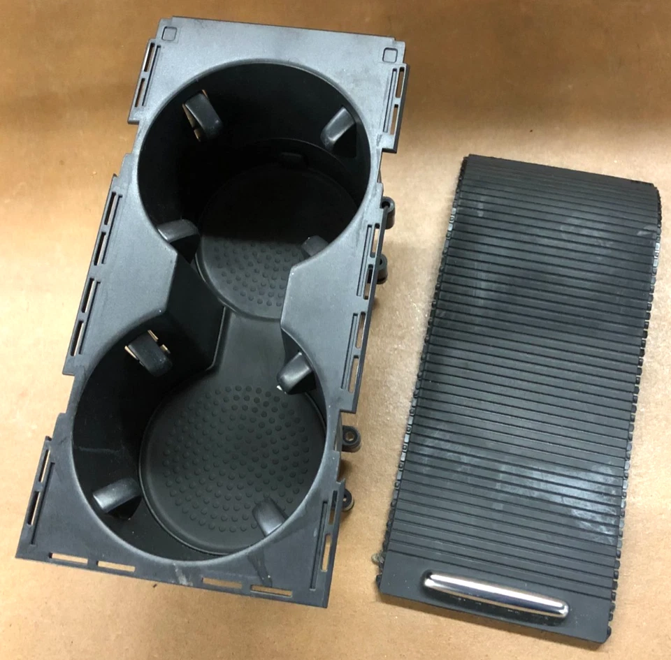 Volkswagen Tiguan 2011 consola central portavasos 2009-2017 Foto 1 de 2