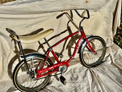 Vintage Schwinn Stingray  Pixie Bicycle Fastback - Image 1 of 4