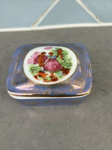 Vintage Trinket Box Porcelain Courting Couple Japan Kondo China 68/655 - Picture 1 of 11