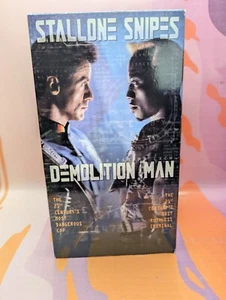 Demolition Man (VHS, 1994) - Picture 1 of 3