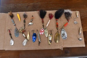 Bunch Of Vintage Mepps and Other Fishing Lures - Picture 1 of 3