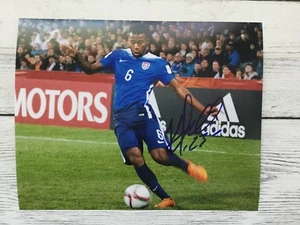 Fotografía firmada por Kellyn Acosta 8x10 equipo EE. UU. EE. UU. d - Imagen 1 de 1
