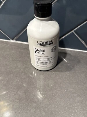 LOreal Metal Detox Professional Shampoo 10.1 oz Anti-Metal Cleansing Cream - Image 1 of 2