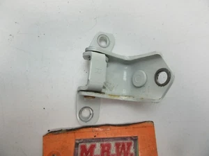 MAZDA RIGHT REAR DOOR HINGE TOP UPPER BACK DOOR PIN BUSHING FRAME SUPPORT R RR - Picture 1 of 5