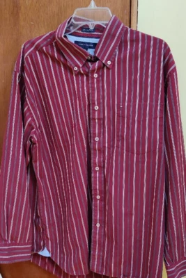 TOMMY HILFIGER SHIRT MEN LARGE RED STRIPE CASUAL WORK OFFICE PARTY BASIC LOGO - Image 1 of 4