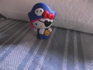 Sanrio Hello Kitty Mini PVC Pirate Figure W/ Eye Patch 2 1/2" - Picture 1 of 4