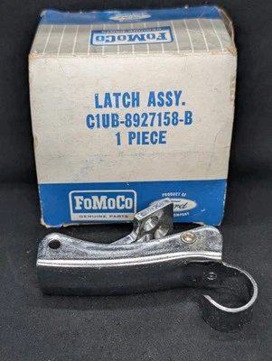 NOS 1961 1962 FORD ECONOLINE VAN  SIDE & REAR DOOR W/ MOVEABLE GLASS LATCH - Image 1 of 4