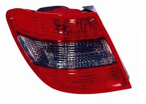 FANALE STOP POST FUME'-ROSSO DX MERCEDESEDES CLASSE C W204 2007-2010 VERSIONE SW - Foto 1 di 1