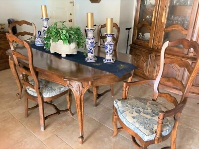 Vintage Century Furniture Dining Room set w/ table, 4 chairs, hutch, and server - Image 1 of 4