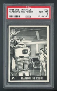 1966 Lost In Space #12 Readying the Robot PSA 8 NM-MT #25164320 - Picture 1 of 2
