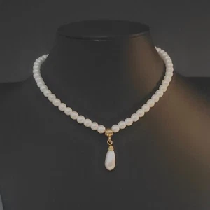 Vintage Chico's Faux Pearl Pendant Beaded Necklace White Gold 12" China 2000's - Picture 1 of 13