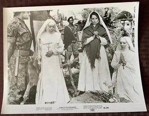 Original Foto A NON AT THE CROSSROADS S/W 8x10 von 1969 - Bild 1 von 1