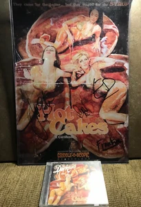 The Darkness, Band handsigniertes 11,5x16,5 Hot Cakes Promo Poster + CD, sehr selten! - Bild 1 von 5