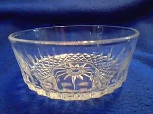 Vintage Arcoroc Klarglas 5" Kristall Servierschalen Hergestellt in Frankreich - Bild 1 von 5