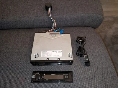 Kenwood KDC-BT500U Bluetooth USB AUX CD AUX Radio Autoradio inkl. Mikrofon - Bild 1 von 4