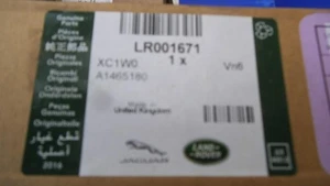 FREELANDER 2 REAR DOOR MOULDING LEFT HAND NEW GENUINE LR001671 - Picture 1 of 1