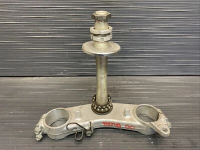 Suzuki Hayabusa 2006 árbol triple inferior inferior #29234 Foto 1 de 4