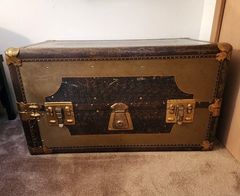 1900 - 1940’s Antique Vintage Steamer Trunk Dresser Seattle Luggage Corp Cover