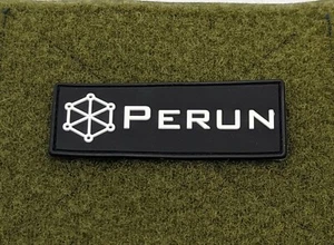 Parche Táctico de Moral Perun Airsoft - Mosfet Negro/Blanco - 3 cm x 8 cm - Gancho/Bucle - Imagen 1 de 4
