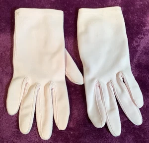 Vintage Van Raalte Light Pink Soft Gloves Wrist Length Formal Casual Size 7 - Picture 1 of 10