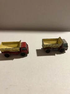 2 Lesney Matchbox No.70 Grit Trucks - Bild 1 von 4