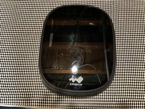 IN WIN B1 schwarzes Mini-ITX Gehäuse mit 200W Netzteil - Bild 1 von 13