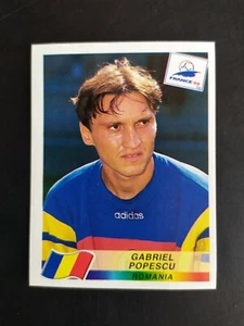 FIGURINA WORLD CUP FRANCE 98 PANINI ROMANIA POPESCU n. 438 NUOVA CON VELINA - Foto 1 di 2
